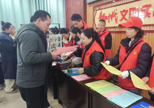 微课堂+志愿服务 | 济源生态环境局开展“学...